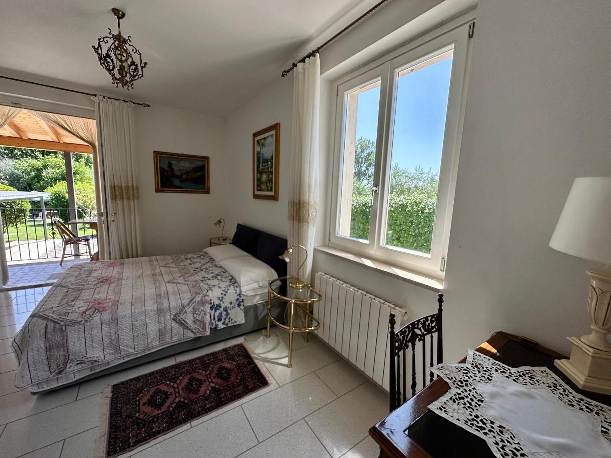 Appartamenti Alice Lazise Bagian luar foto