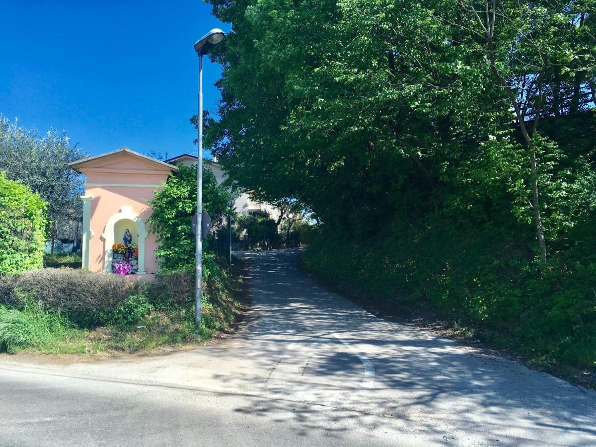 Appartamenti Alice Lazise Bagian luar foto